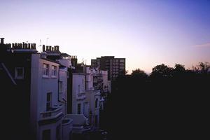 効率的な資産形成を実現する不動産投資の成功法則と具体的なステップ